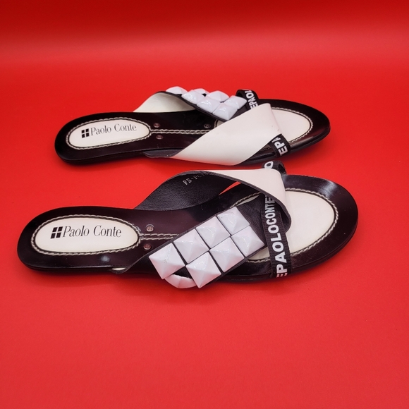 Paolo Conte Black & White Metal Studded Flats Size 5.5 - Picture 2 of 4